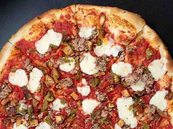 Back-Road-Pizza in santa fe