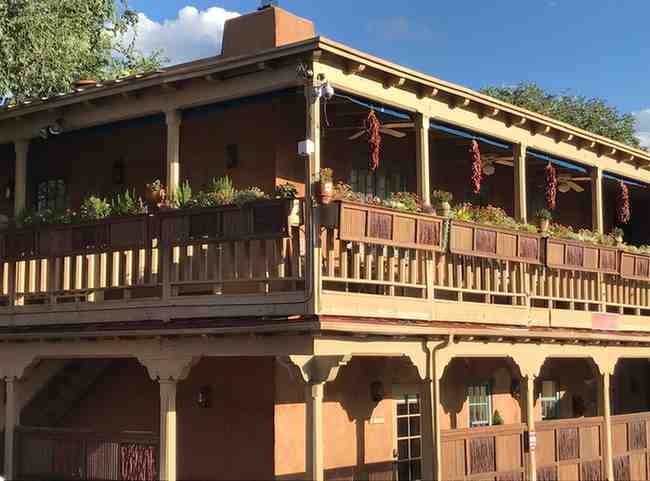 Where to Stay in Santa Fe with family